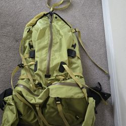 ArcTeryx Briza 75L Backpack For Hiking Or TRAVEL (Light Green)
