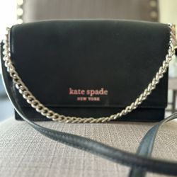 The Kate Spade Carson Convertible Crossbody