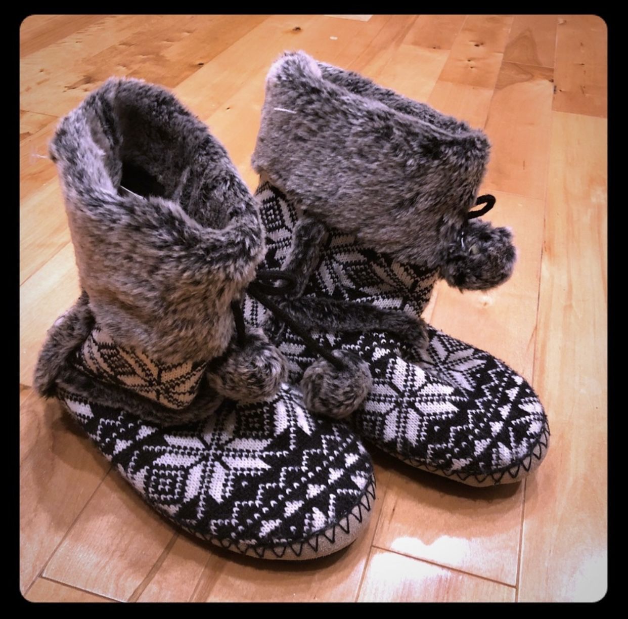 Fuzzy Warm Winter Cozy Slippers | Lounge 