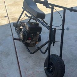 Lil Moes Mini Bike 