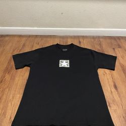 Givenchy Tee Size Small