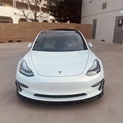 2020 Tesla Model 3 with WARRANTY AND FULL SELF DRIVING PAID!