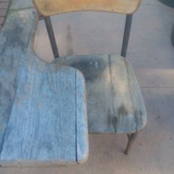 School Desk, olD Sk0OL