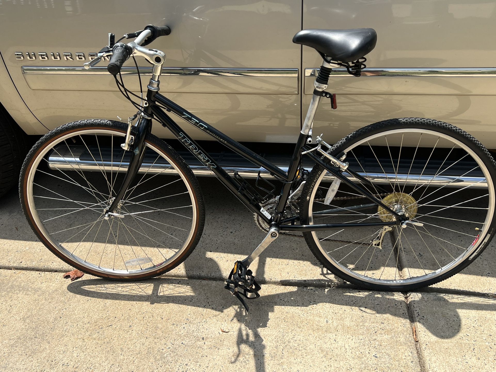 Trek Multitrack 730 Woman’s Bike