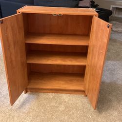 3 Shelf Cabinet