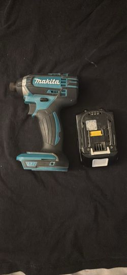 Makita impact drill with battery