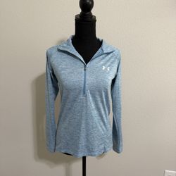 Under Armour Top
