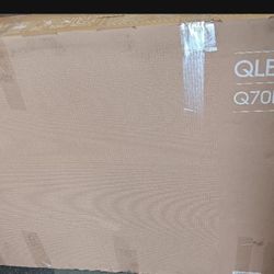65" Q70D QLED SAMSUNG TV GREAT BUY !!!