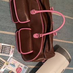 Cricut lot, 2 loaded gypsy's, expression 2, hundreds of carts, accessories