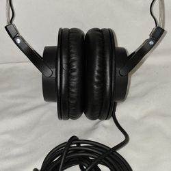 Audio-Technica ATH-M20x Professional Studio Monitor Headphones Black 