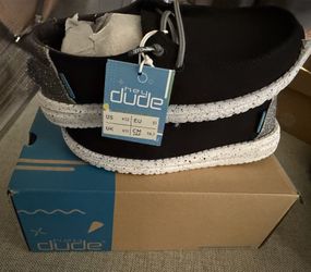 Hey Dude Shoes Size 12k