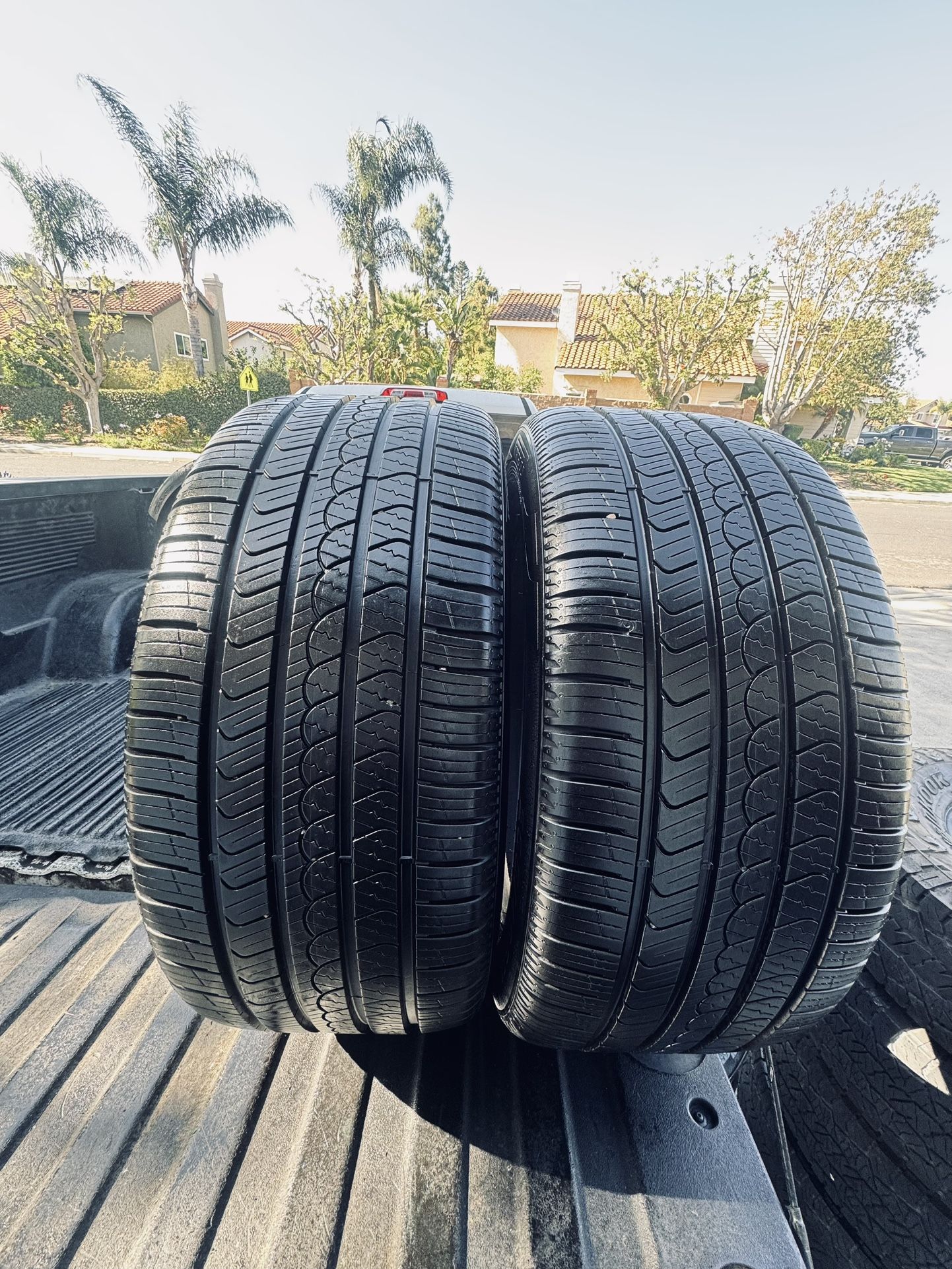 265/45/20 Pirelli Scorpio A/S And Plus 3 Like New Tread (2)