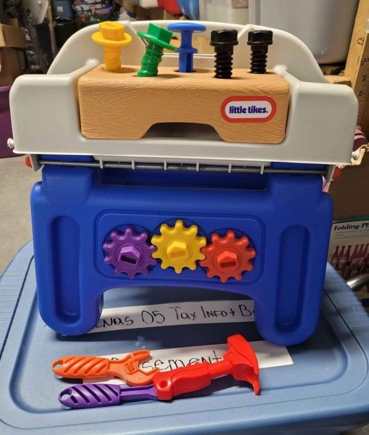 Little Tikes Pretend Play Handiworker Tool Bench Workbench Vintage Kids Shop . MISSING BLUE SAW.
pick up west chester