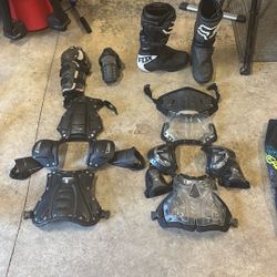 Dirtbike Gear