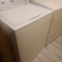 Good Used Heavy-duty Whirlpool Washer/Maytag Dryer For Sale....
