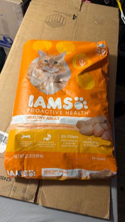 IAMS CAT FOOD