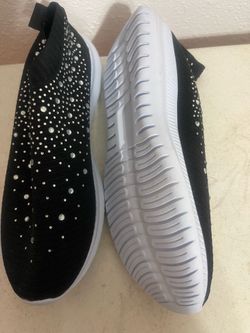 Women’s lightweight slip on rhinestone shoes
