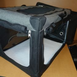 You & Me Portable Canvas Crate, 36x23.5x23 For Large Dogs/ 