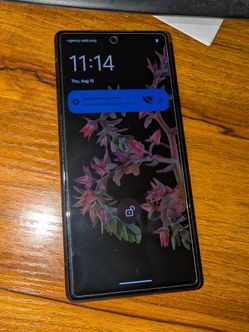 Cell phone Google pixel 6
