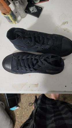 Monochrome Unisex Chuck Taylor Mids L....fits Like A 7ⁿ