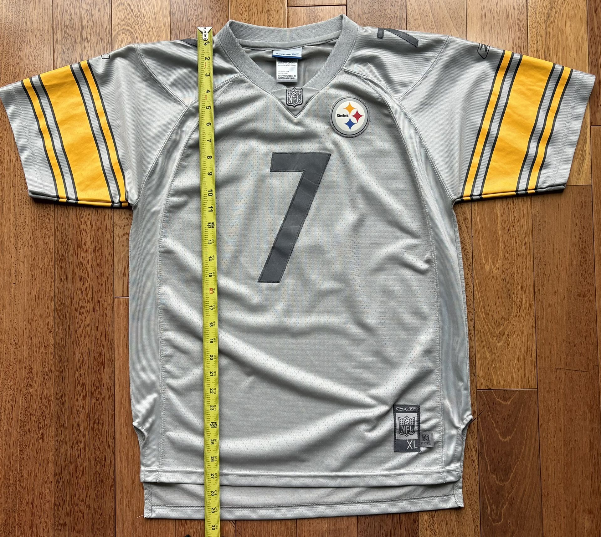 Vintage STITCHED Ben Roethlisberger Pittsburgh Steelers Jersey by Reebok - Youth XL