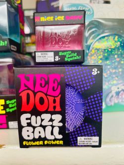 Fuzz ball Needoh flower power