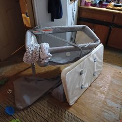 Baby Crib Bed Side New Borm