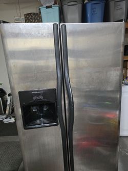 Refrigerator Crisper Drawer and Shelf