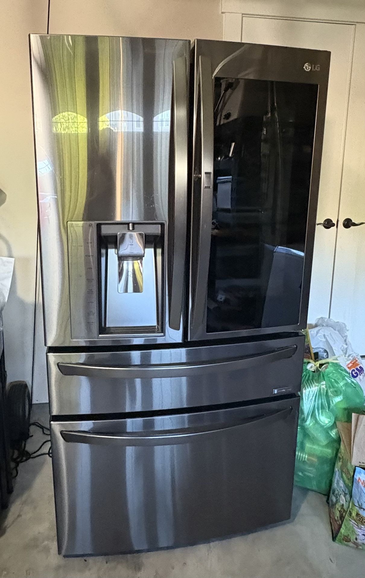 Free.  Highend Refrigerator.  Not Working.