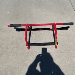 Pull Up Bar