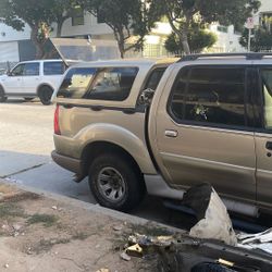 2001 Ford Explorer