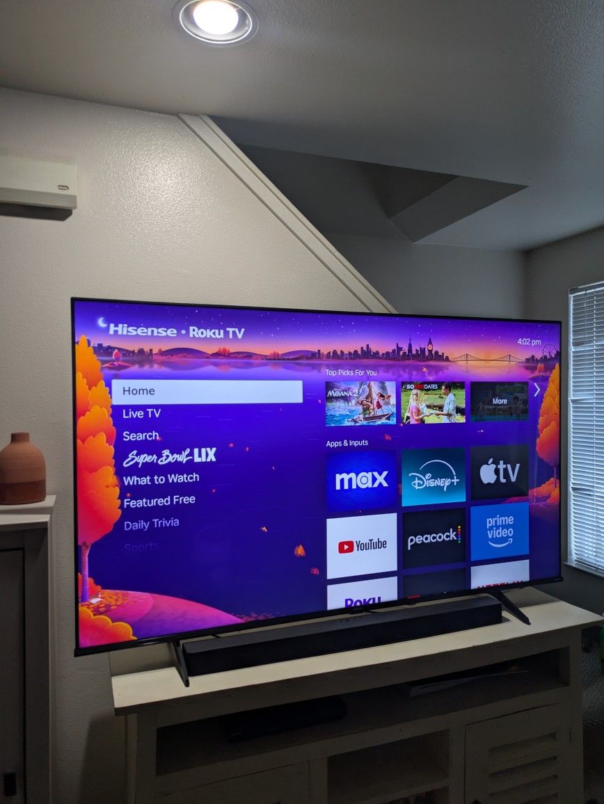Hisense Roku 4K Smart TV 65"