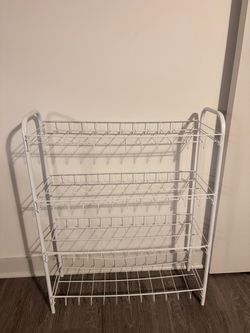 White wire shoe rack/organizer