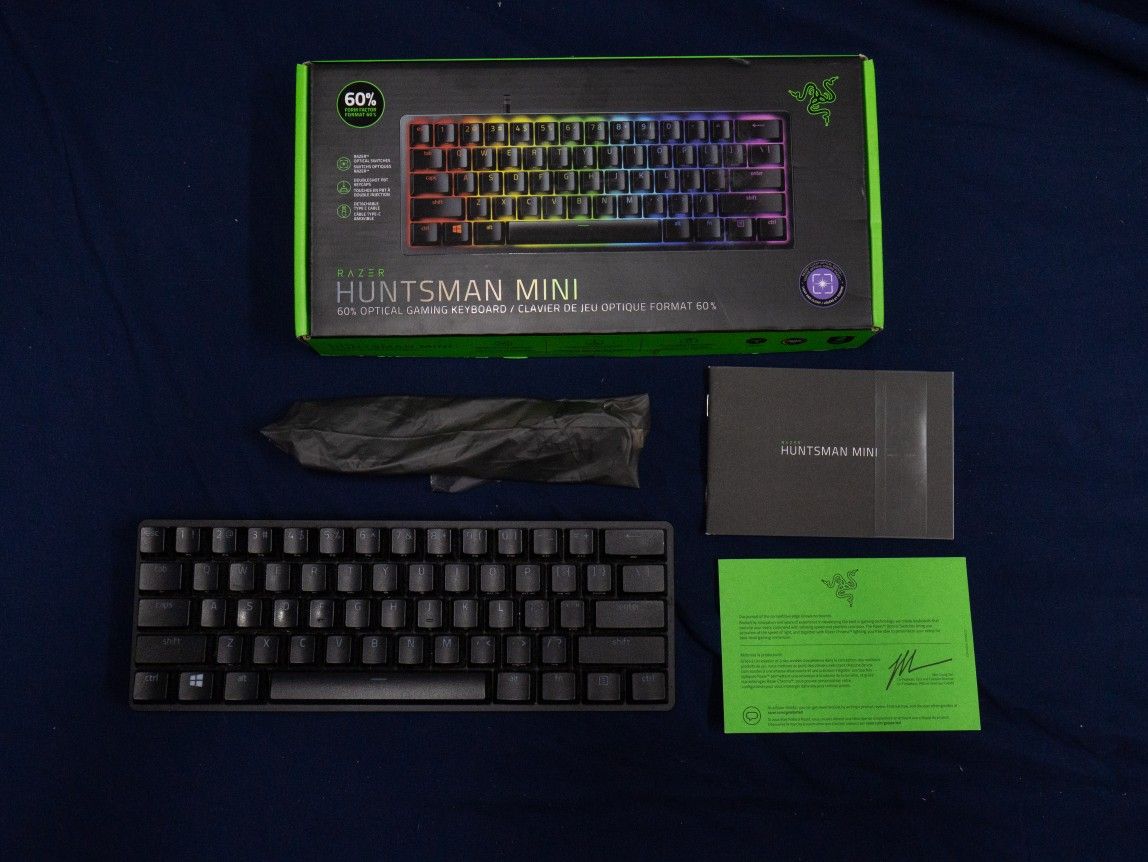 Razer Huntsman Mini 60% USB Keyboard w/ Original Box, Cord, Documents. 
