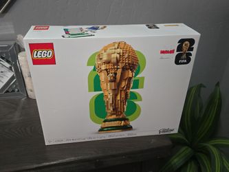 LEGO FIFA World Cup Official Trophy Set 43020