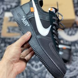 Off-White x Air Force 1 Low 'Black'