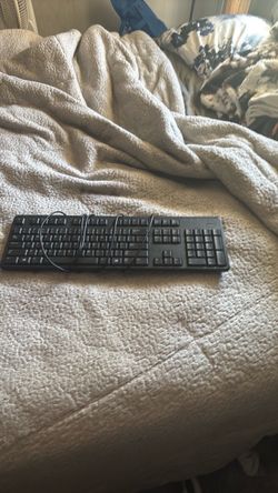Dell KB212-B keyboard (Still works)