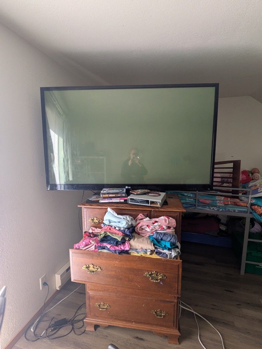 Huge Flat Screen Tv