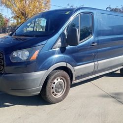 2016/ Ford Transit