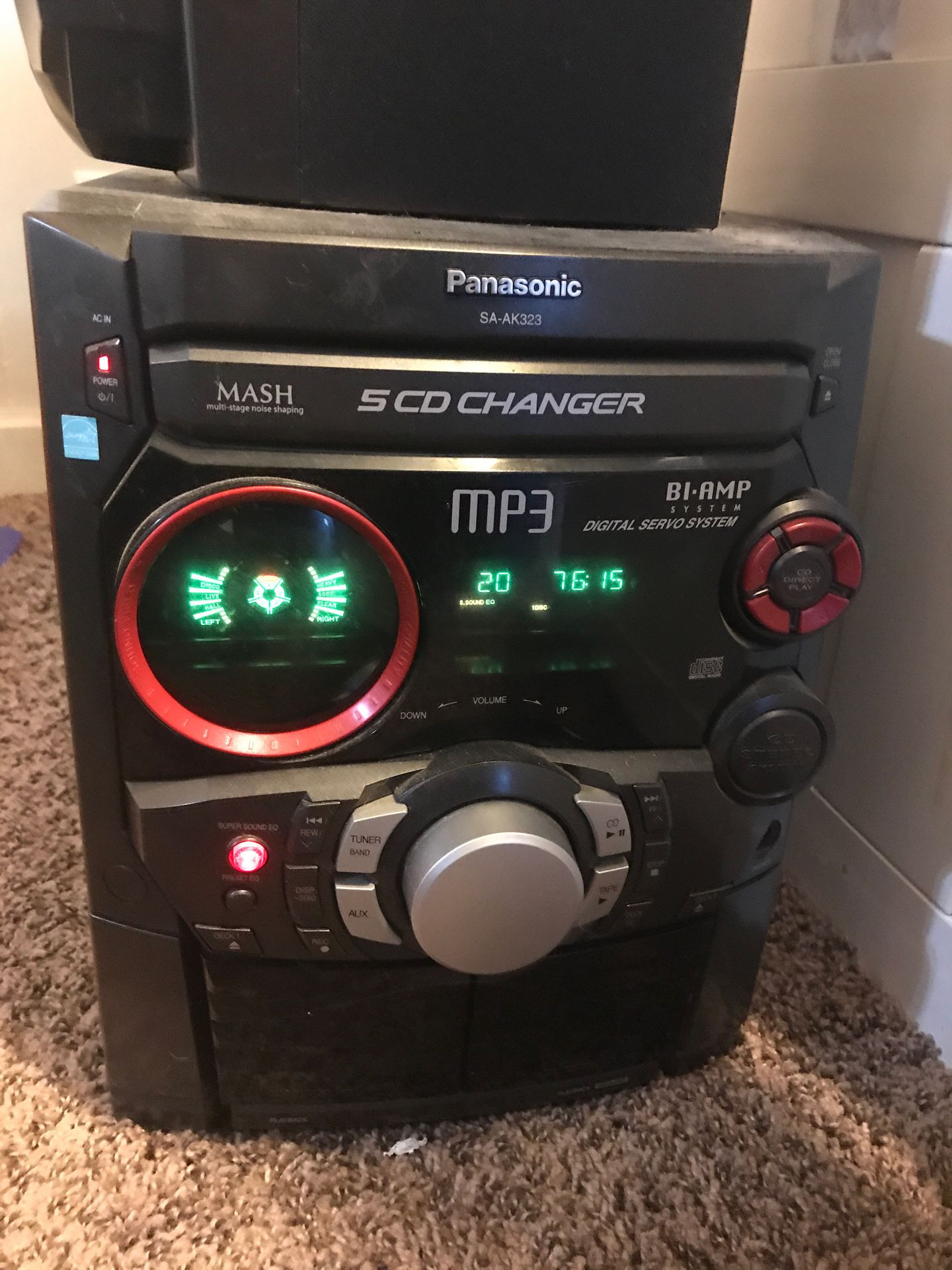 Panasonic 5 CD Changer MP3 Stereo System