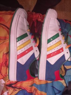 Adidas Men sz 9