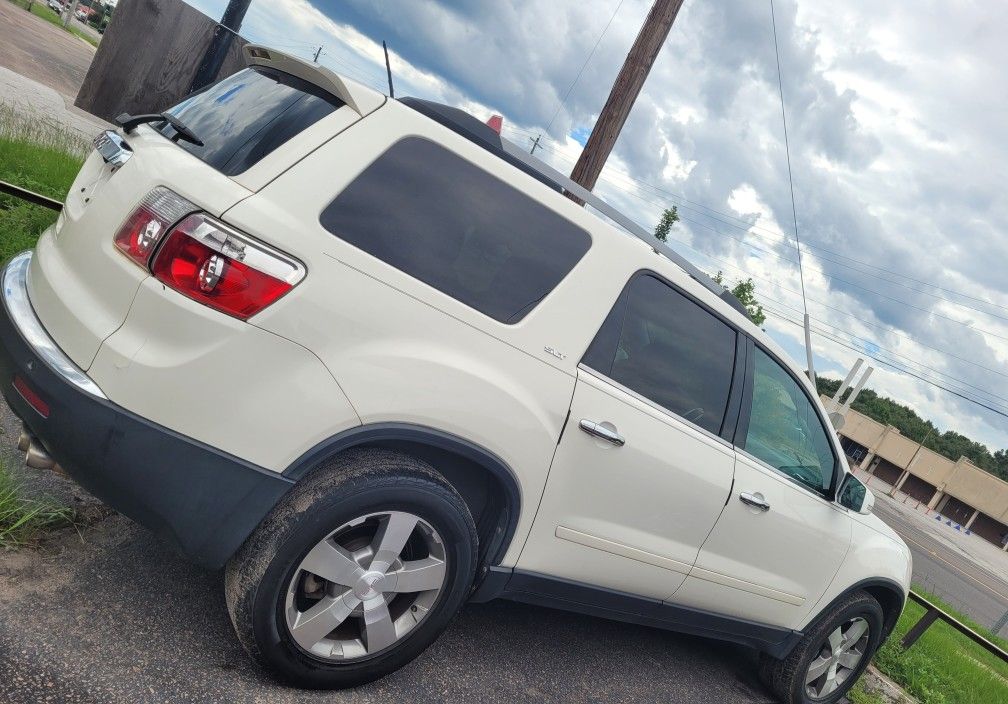 2012 GMC Acadia