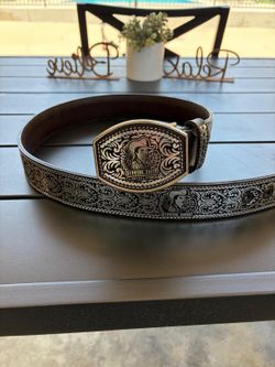Cinturon de Chalino de piel