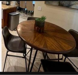 Dining table with 4 chairs