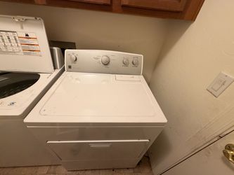 Washer and dryer set