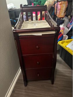 Diaper change table