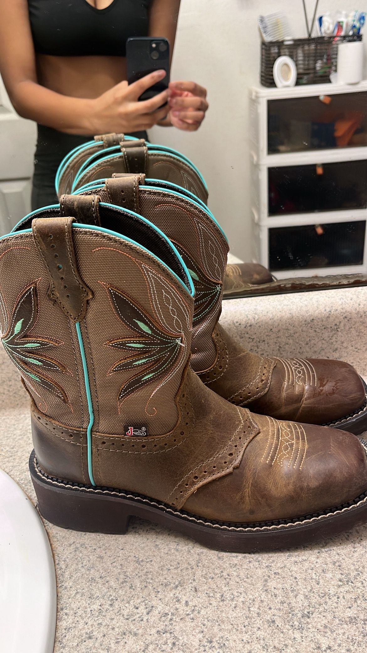 Justin Cowgirl boots