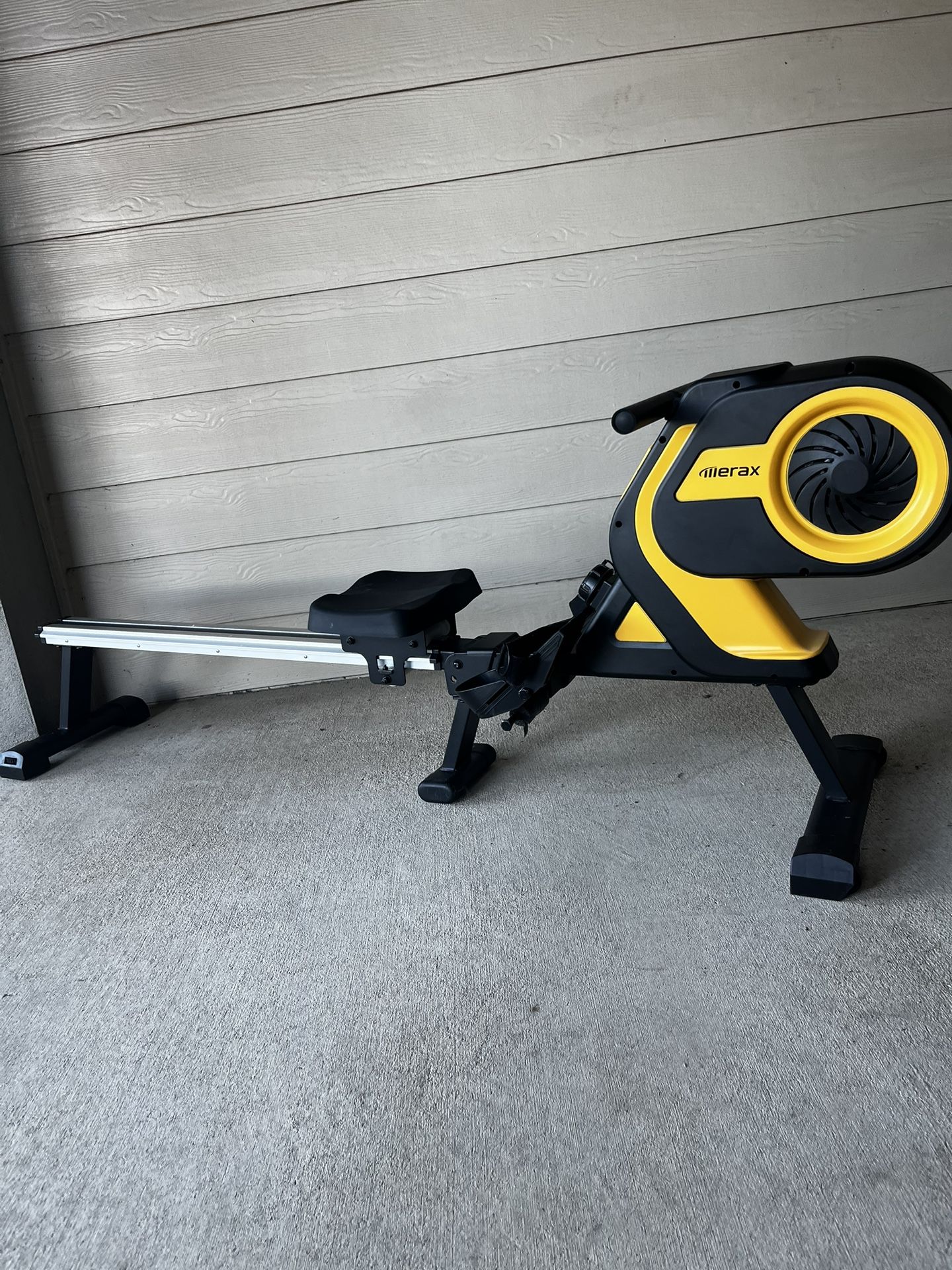 Foldable Rowing Machine Smooth Magnet Action