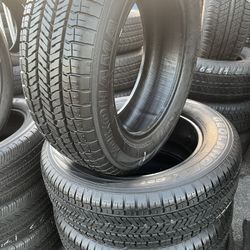 225/65/17 Yokohama Set Of 4 Like New Mount & Balance 