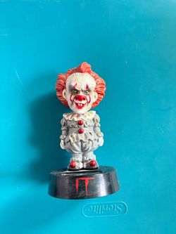 Solar Bobbler Pennywise Model HD46096